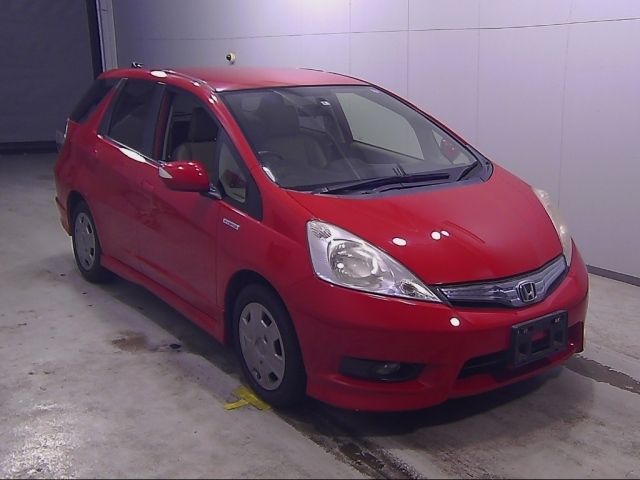 19187 Honda Fit shuttle GP2 2012 г. (Honda Tokyo)